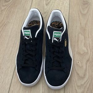 Puma Black Suede Sneaker